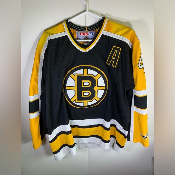 ❌SOLD❌ Ccm official nhl bobby orr Boston’s bruins throwback jersey - Picture 1 of 11